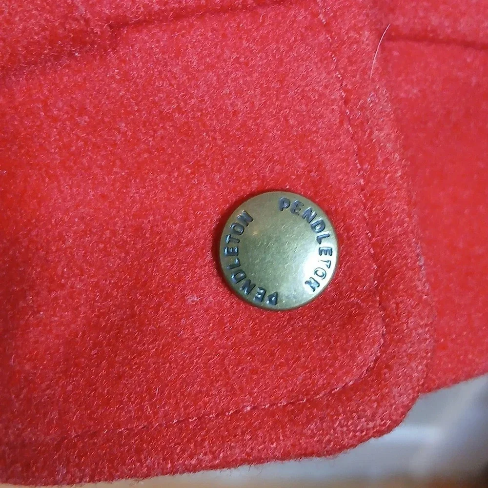 Pendleton 100% Virgin Women's Wool Bomber Jacket in red size Medium
